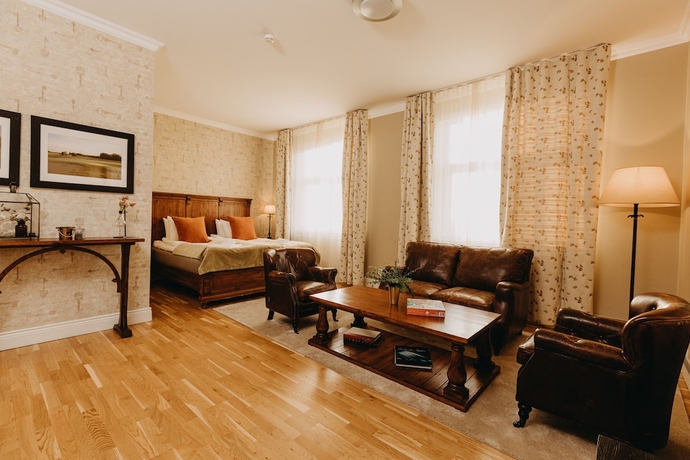 Imagen de la habitación del Hotel Sunlight Conference and Spa. Foto 15