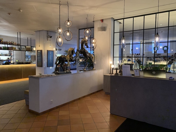 Imagen de los interiores del Hotel Sunlight Conference and Spa. Foto 19