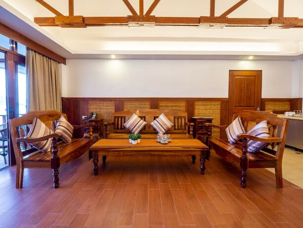 Imagen general del Hotel Sunlight Eco Tourism Island Resort. Foto 1