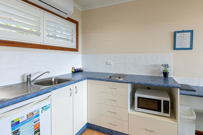 Imagen general del Hotel Sunlit Waters Studio Apartments. Foto 4