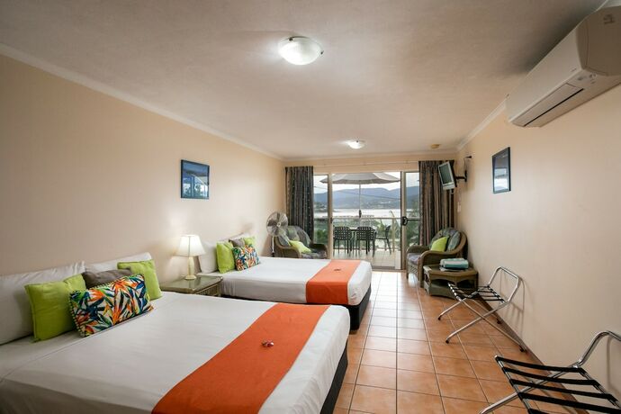 Imagen general del Hotel Sunlit Waters Studio Apartments. Foto 5