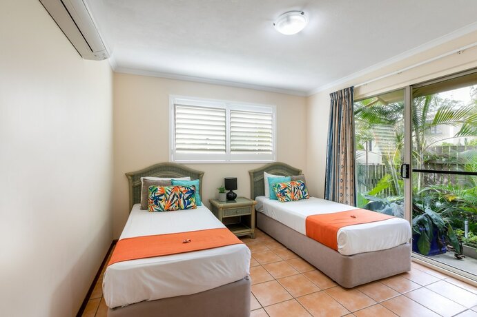 Imagen general del Hotel Sunlit Waters Studio Apartments. Foto 7