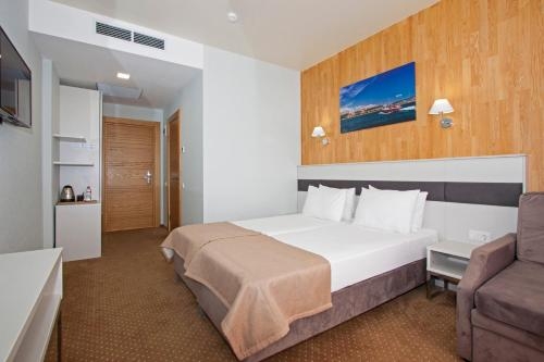 Imagen de la habitación del Hotel Sunmarinn Resort All Inclusive. Foto 6