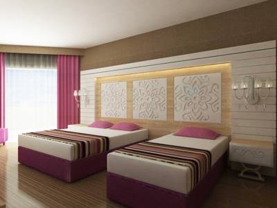 Imagen de la habitación del Hotel Sunmelia Beach. Foto 2
