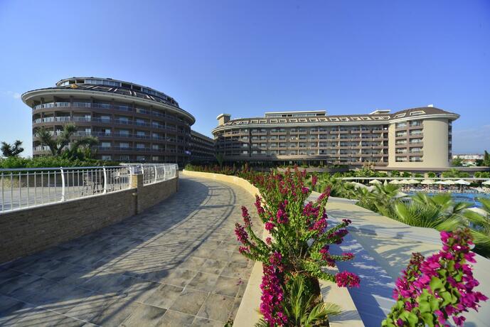 Imagen general del Hotel Sunmelia Beach Resort Hotel & Spa-All Inclusive. Foto 29
