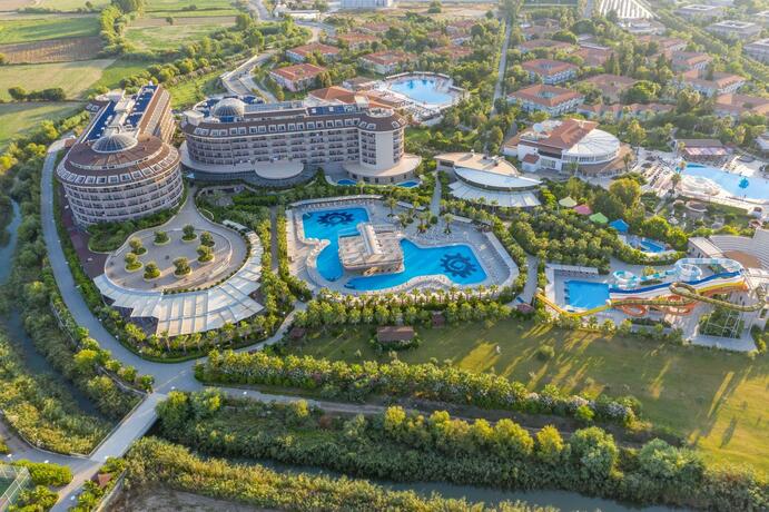 Imagen general del Hotel Sunmelia Beach Resort Hotel & Spa-All Inclusive. Foto 33
