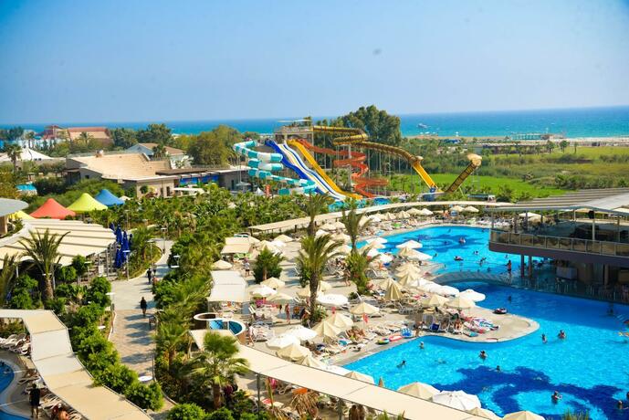 Imagen general del Hotel Sunmelia Beach Resort Hotel & Spa-All Inclusive. Foto 36
