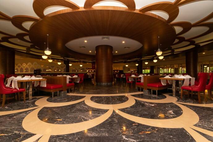 Imagen general del Hotel Sunmelia Beach Resort Hotel & Spa-All Inclusive. Foto 53