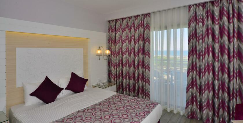 Imagen general del Hotel Sunmelia Beach Resort Hotel & Spa-All Inclusive. Foto 55
