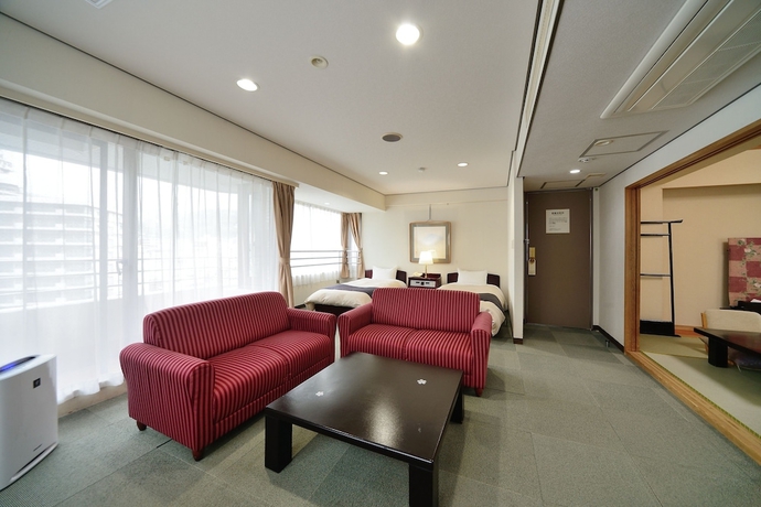 Imagen de la habitación del Hotel Sunmi Club. Foto 13