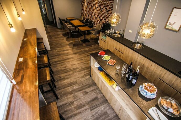 Imagen del bar/restaurante del Hotel Sunmoonlake Loft Inn. Foto 11