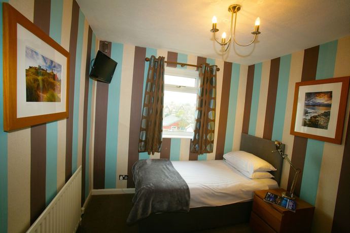 Imagen de la habitación del Hotel Sunningdale. Foto 10