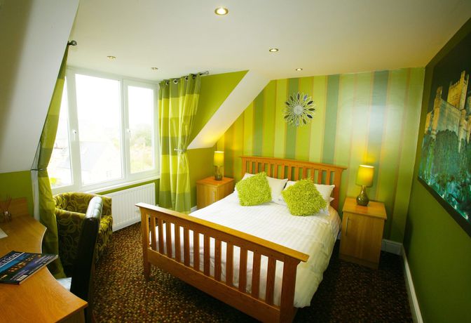 Imagen de la habitación del Hotel Sunningdale. Foto 17