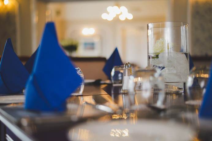 Imagen del bar/restaurante del Hotel Sunninghill. Foto 3