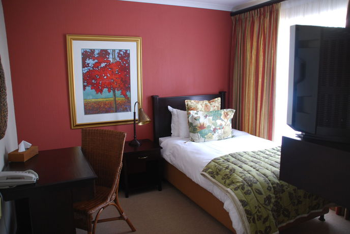 Imagen general del Hotel Sunninghill Guest Lodge. Foto 2