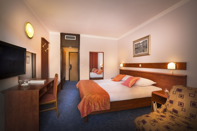 Imagen de la habitación del Hotel Sunny Baška Hotel by Valamar, ex Corinthia. Foto 2