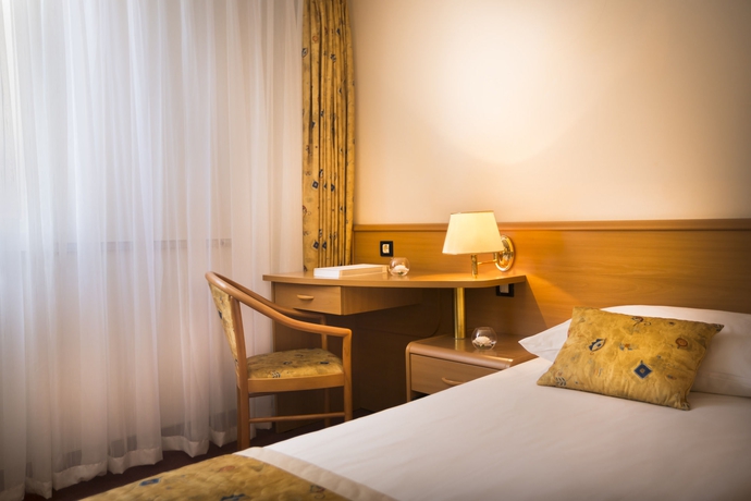 Imagen de la habitación del Hotel Sunny Baška Hotel by Valamar, ex Corinthia. Foto 3