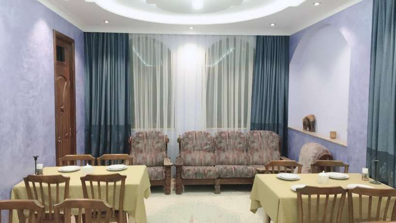 Imagen de la habitación del Hotel Sunny, Batumi. Foto 6