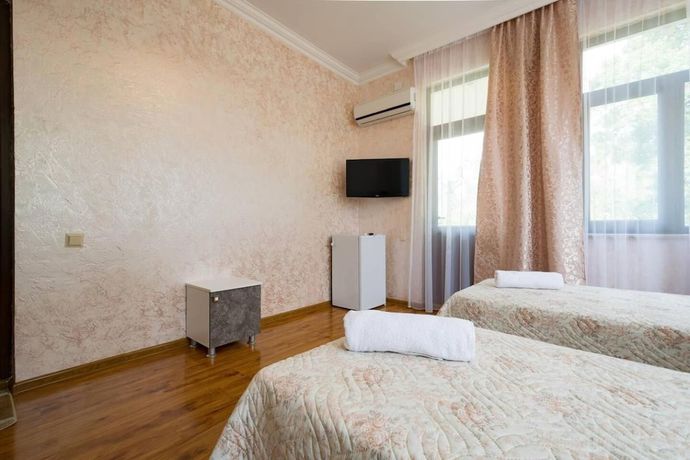Imagen de la habitación del Hotel Sunny, Batumi. Foto 7