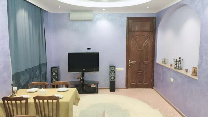 Imagen de la habitación del Hotel Sunny, Batumi. Foto 17