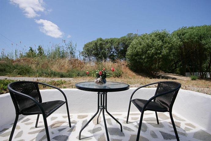 Imagen de los exteriores del Hotel Sunny Beach Studios. Foto 7