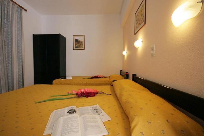 Imagen de la habitación del Hotel Sunny Beach Studios. Foto 5