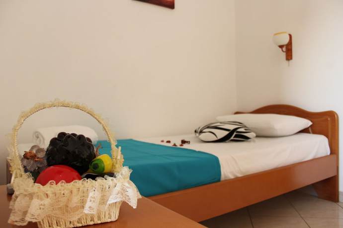 Imagen de la habitación del Hotel Sunny, &Ccedil;uk&euml;. Foto 10