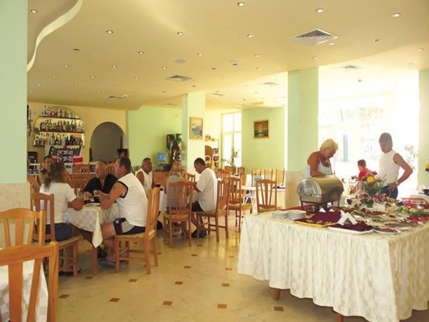 Imagen general del Hotel Sunny Day Club. Foto 3