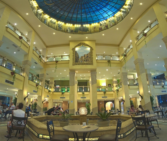 Imagen de los interiores del Hotel Sunny Days El Palacio Resort and Spa. Foto 14