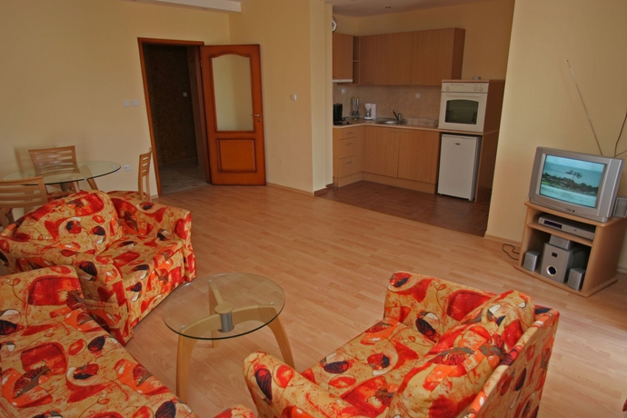Imagen de los interiores del Hotel Sunny Fort. Foto 9