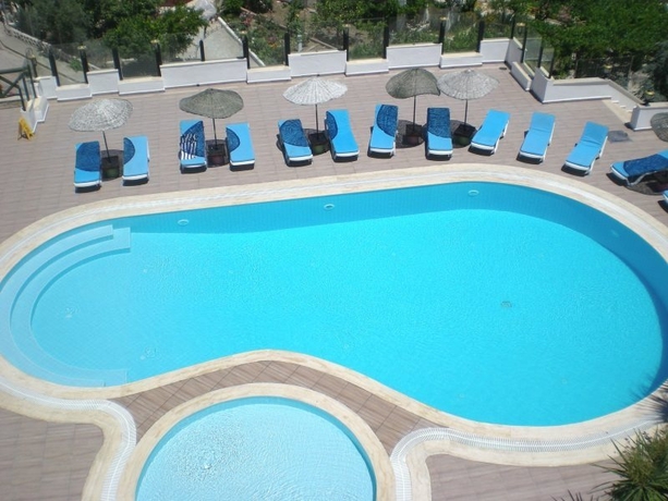 Imagen general del Hotel Sunny Garden Nilufer. Foto 6