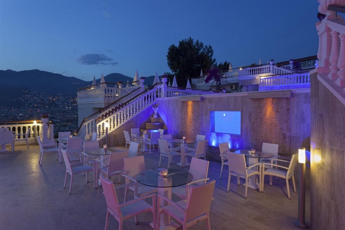 Imagen general del Hotel Sunny Hill Alya. Foto 3