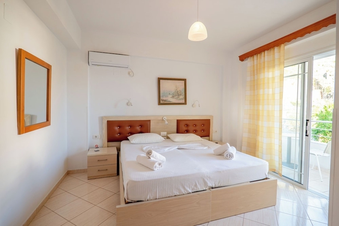 Imagen de la habitación del Hotel Sunny Holiday. Foto 13