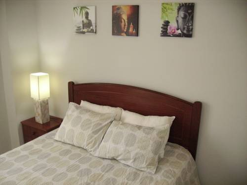 Imagen de la habitación del Hotel Sunny House. Foto 5