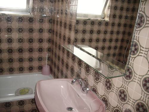 Imagen de la habitación del Hotel Sunny House. Foto 7