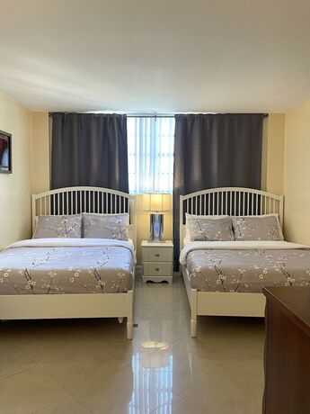 Imagen de la habitación del Hotel Sunny Isles Beach. Foto 13