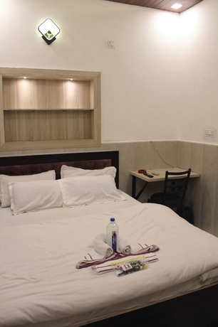 Imagen de la habitación del Hotel Sunny, Kanpur. Foto 4