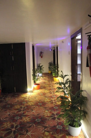 Imagen de los interiores del Hotel Sunny, Kanpur. Foto 11