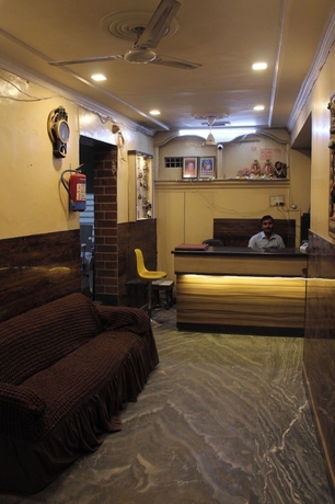 Imagen de los interiores del Hotel Sunny, Kanpur. Foto 16