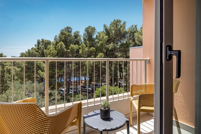 Imagen de la habitación del Hotel Sunny Makarska by Valamar. Foto 9