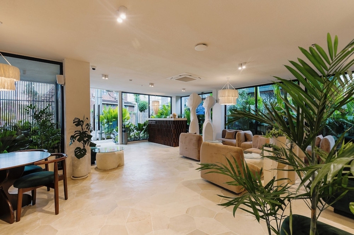 Imagen de los interiores del Hotel Sunny Muse by Betterplace. Foto 13