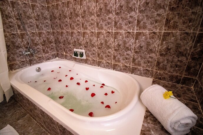 Imagen general del Hotel Sunny Palms Beach Bungalows. Foto 4