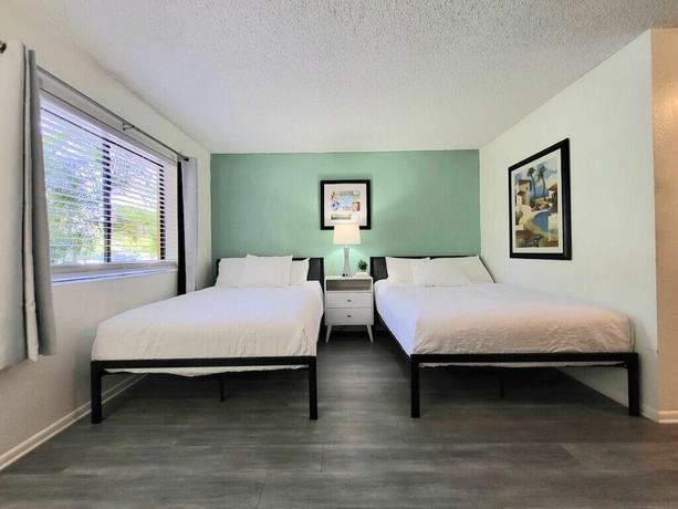 Imagen de la habitación del Hotel Sunny Palms Inn. Foto 9