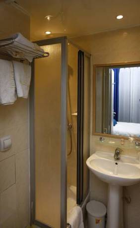 Imagen de la habitación del Hotel Sunny, Plaza de Italia. Foto 6