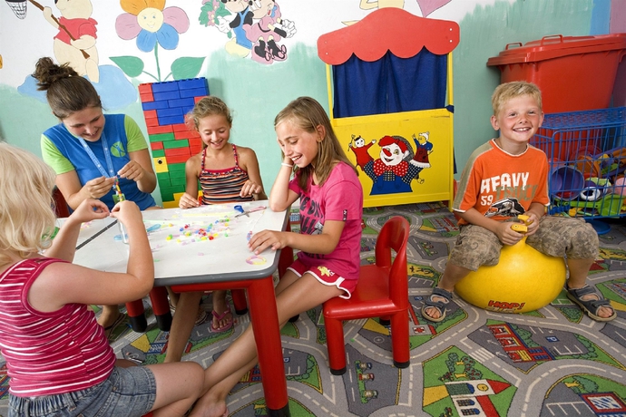 Imagen de los interiores del Hotel Sunny Poreč by Valamar. Foto 14