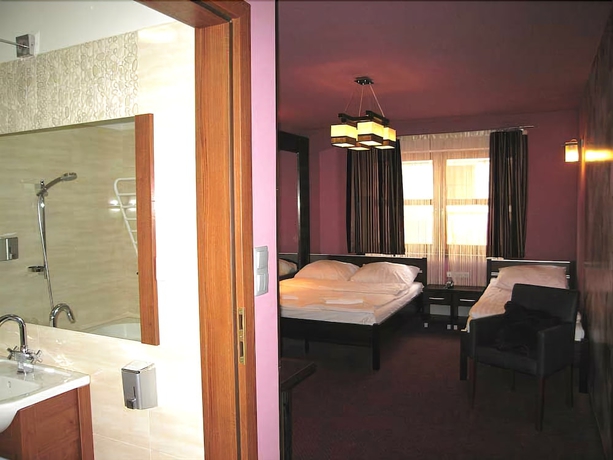Imagen de la habitación del Hotel Sunny, Poznań. Foto 4
