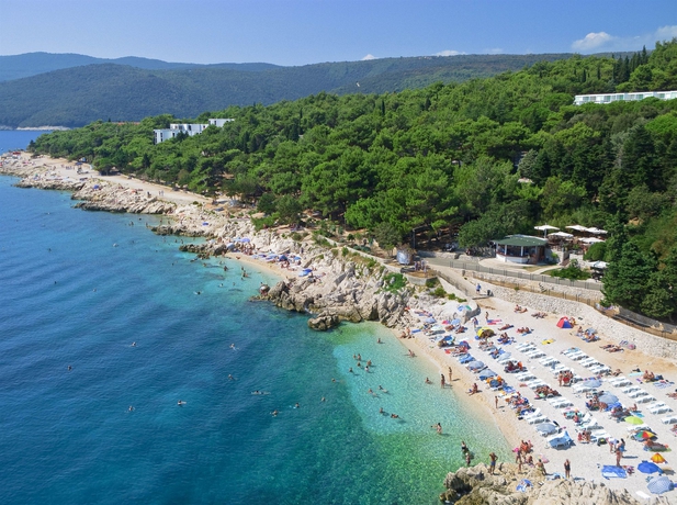 Imagen de los exteriores del Hotel Sunny Rabac by Valamar. Foto 12
