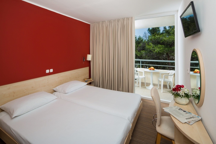 Imagen de la habitación del Hotel Sunny Rabac by Valamar. Foto 8