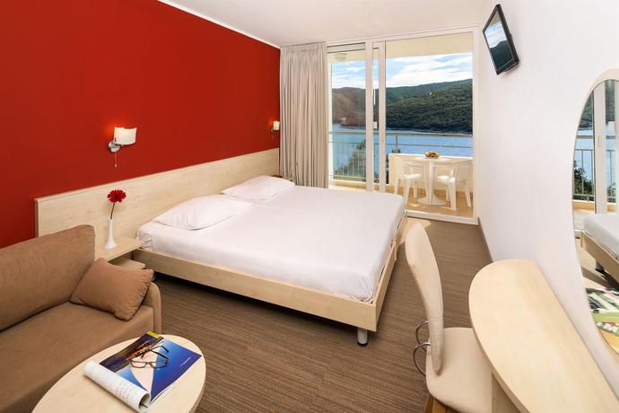 Imagen de la habitación del Hotel Sunny Rabac by Valamar. Foto 10