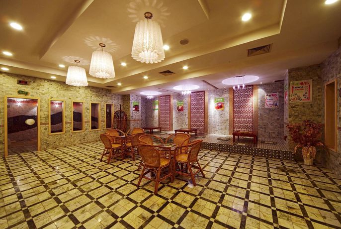 Imagen general del Hotel Sunny Resort - Dandong. Foto 2